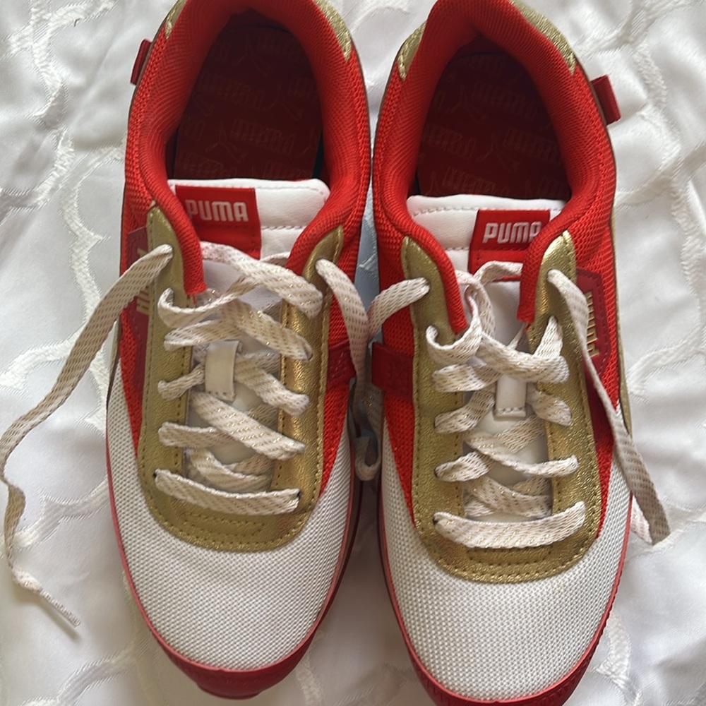 Puma Tennis Shoes